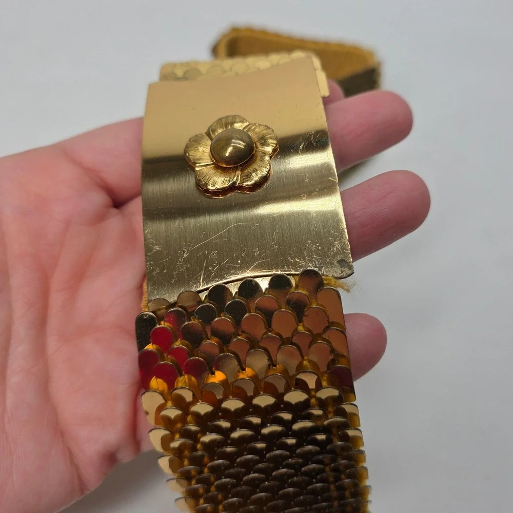 N/A vintage gold